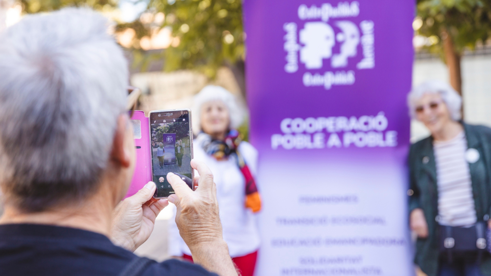 Oferta empleo: Técnico/a para el departamento de contabilidad y administración